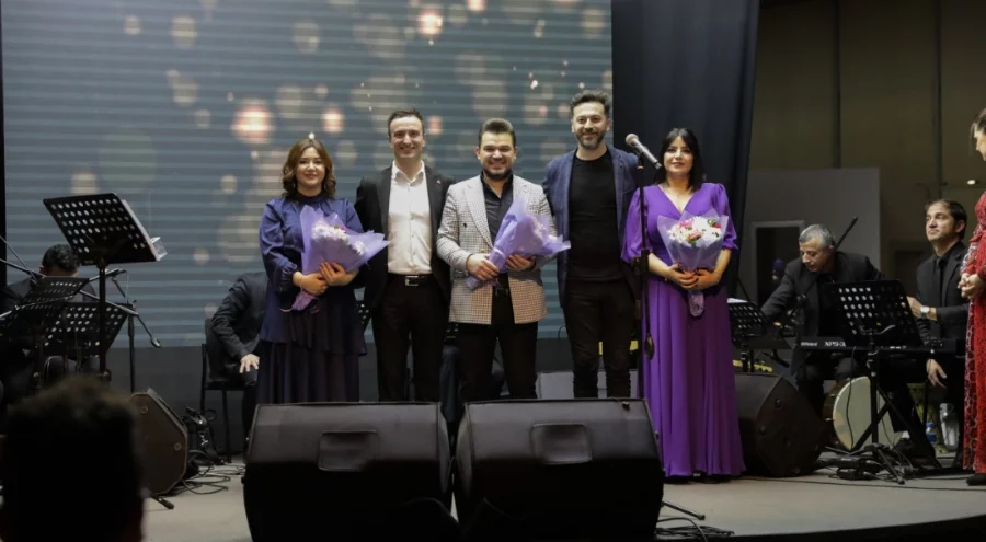 Bursa'da 'Yüreğimizdeki Ezgiler' gönüllere dokundu