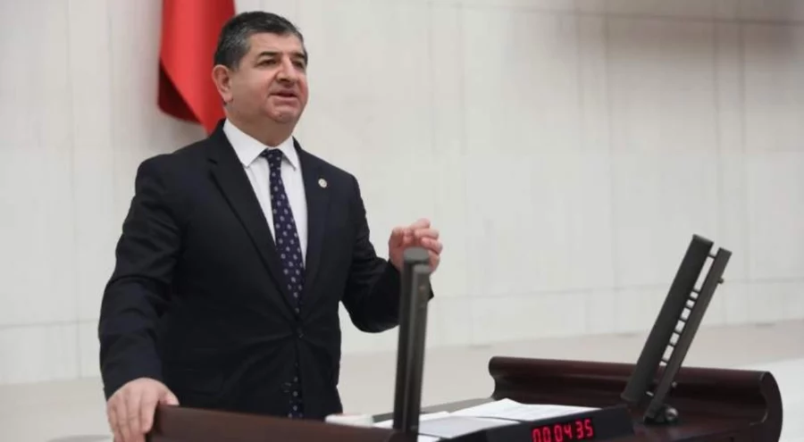 CHP'nin emekliler için 'Meclis'i terk etmeme' eylemi sürüyor...