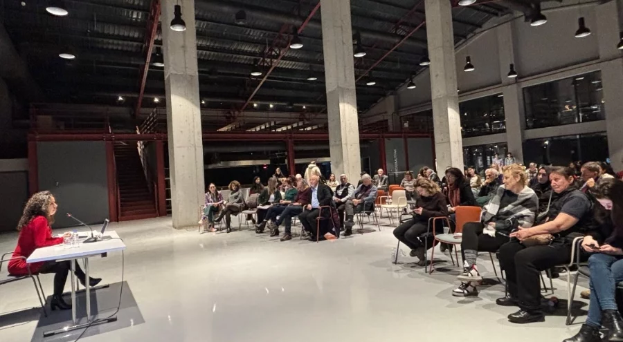 Nilüfer Felsefe Buluşmaları'nda distopyada kadın kimliği tartışıldı