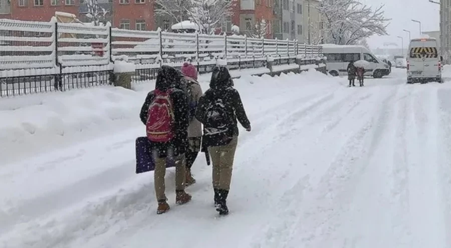 İnegöl'de taşımalı eğitime kar engeli