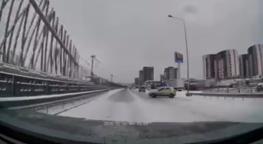 Yoğun kar Bursa'yı vurdu! Kazalar art arda geldi