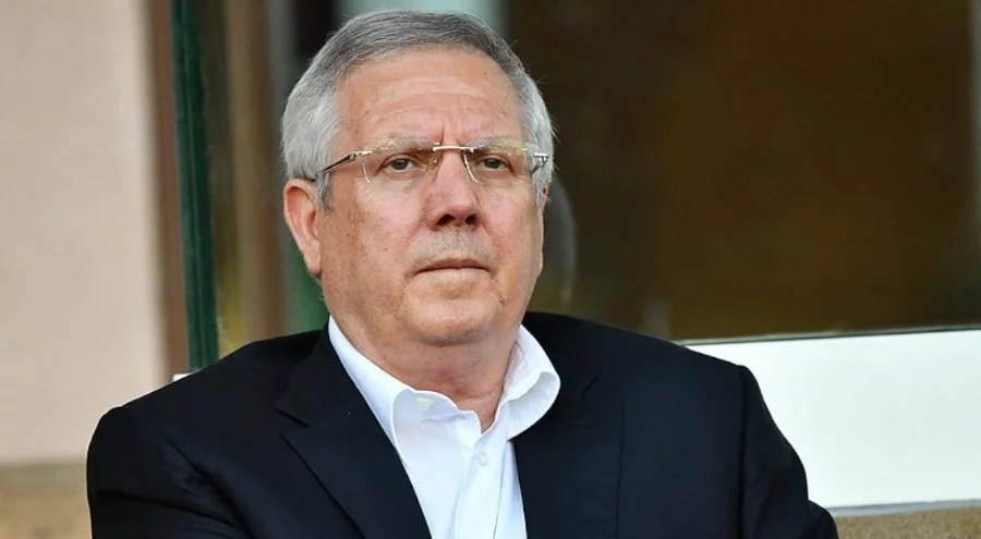 Eski Fenerbahçe Başkanı Aziz Yıldırım'dan gazeteci Özlem Gürses'e tepki