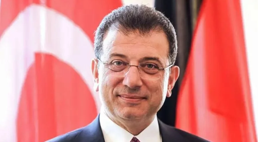 İmamoğlu'ndan AK Parti'nin afişlerine yanıt: Tarih ve saat verdi, yurttaşlara çağrı yaptı!