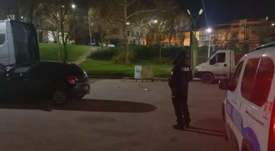 Bursa'da kanlı kavga! Sırtlarından bıçaklandılar