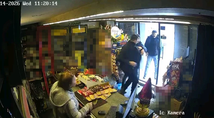 İş yerlerinden hırsızlık yapan şahıs son işinde yakalandı