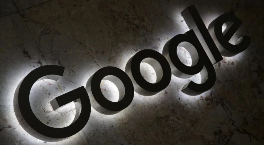 Google'a "çocukları manipüle etme" suçlaması