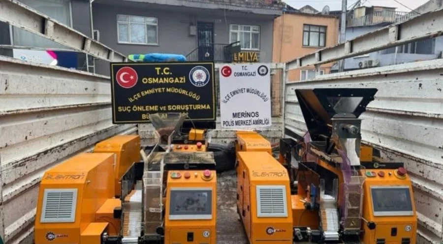 Bursa'da 87 bin 400 adet kaçak makaron sigara ele geçirildi