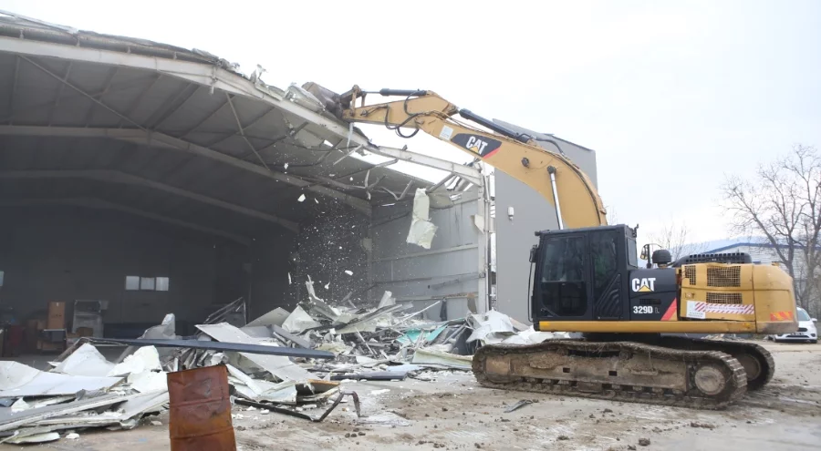 Nilüfer'de kaçak yapılar yıkıldı!