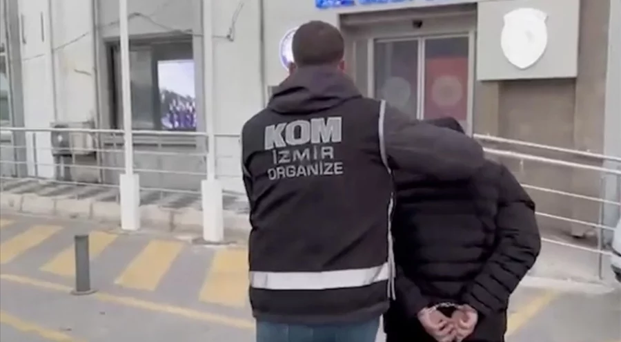 Suç örgütlerini öven paylaşımlara operasyon: 325 gözaltı