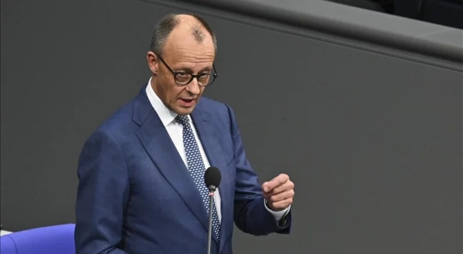 Almanya Başbakanı nükleer enerjiden vazgeçmeyi "ciddi stratejik hata" olarak nitelendirdi