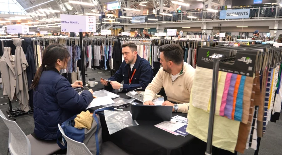Bursalı tekstil sektörü temsilcileri The London Textile Fair'de