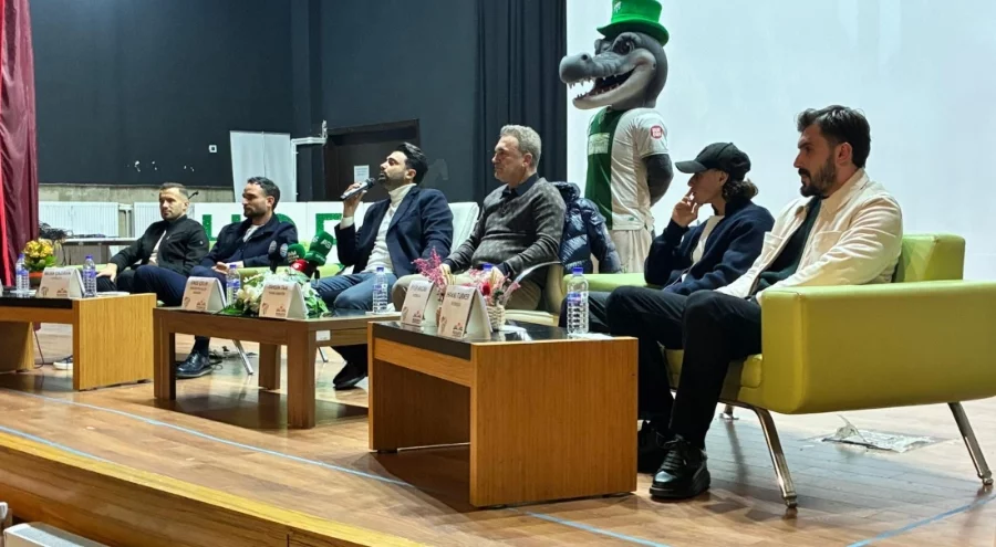 Bursaspor'dan öğrencilere moral ziyareti