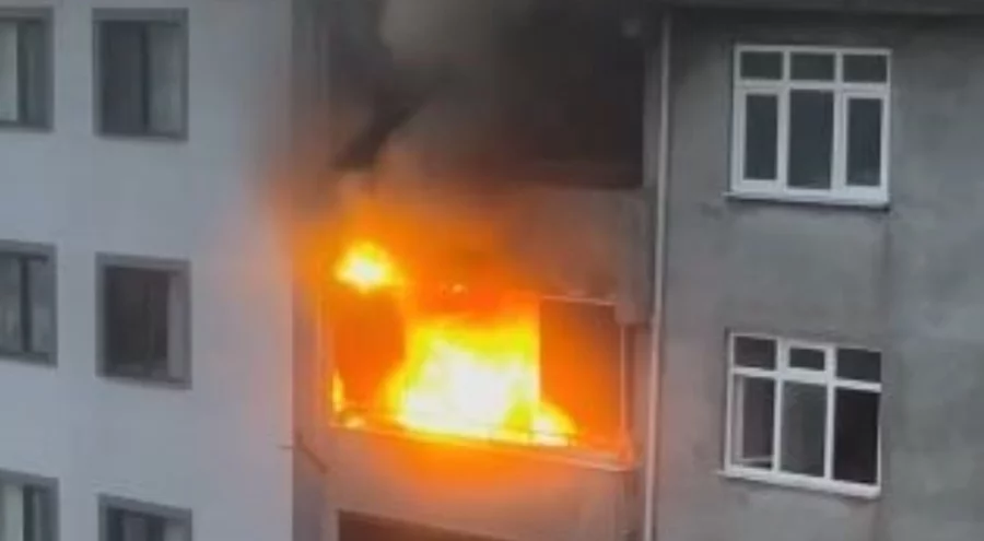 Artvin'de apartman dairesinde yangın paniği