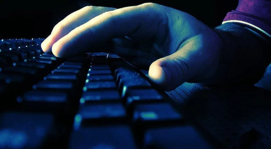 Sosyal medyada "bal tuzağı"! Erkekleri dolandıran 19 şüpheli yakalandı