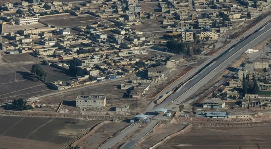 Suriye'den SDG'ye operasyon! Deyr Hafir-Meskene hattında çatışma