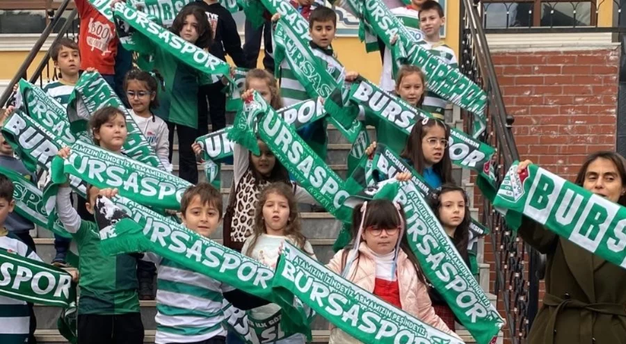 Bursa'da karne sevinci Bursaspor coşkusuyla taçlandı