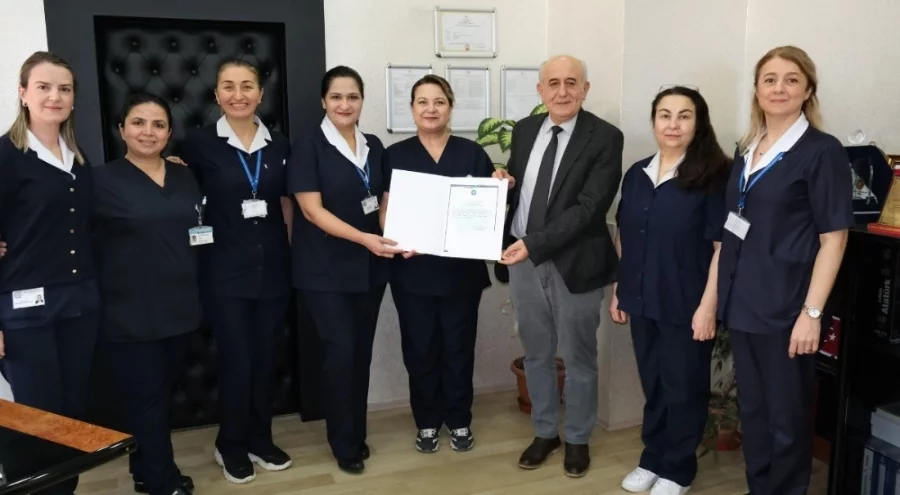 BUÜ'lü hemşirelerin uluslararası bilimsel yayın başarısı