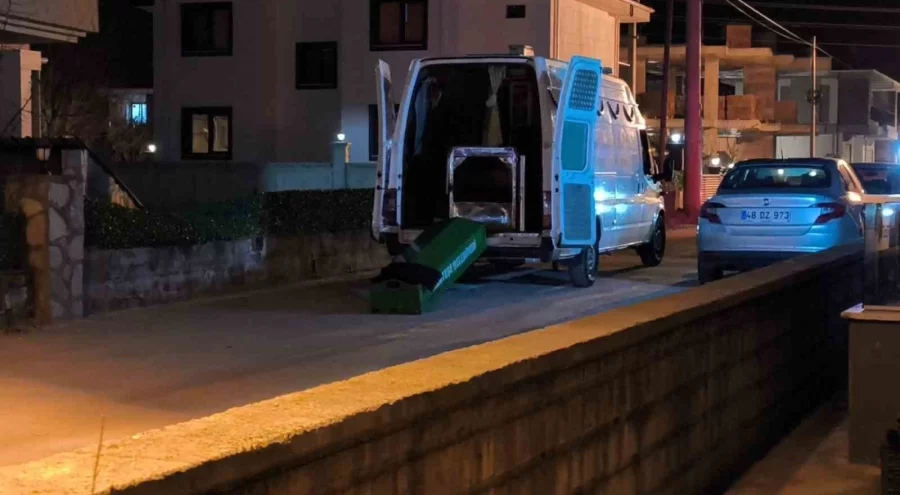 Jandarma uzman çavuş evinde ölü bulundu