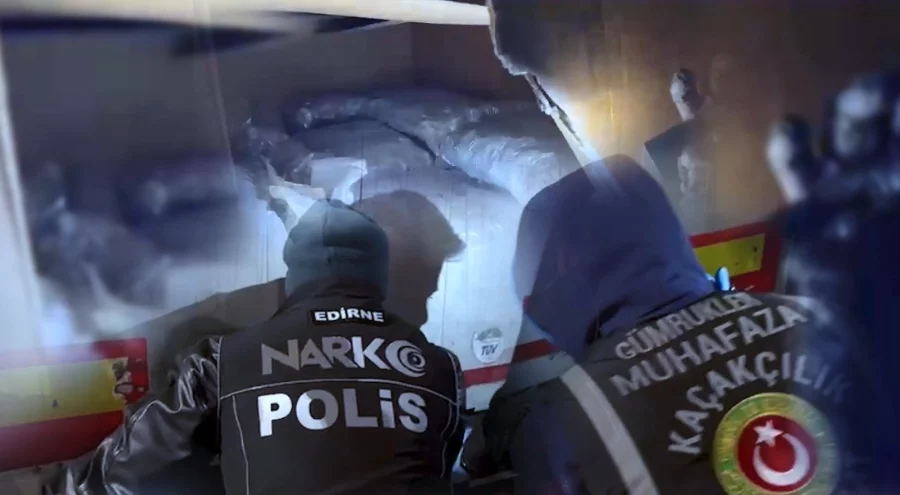 Bakan Yerlikaya duyurdu: Edirne'de 220 kilo kokain ele geçirildi