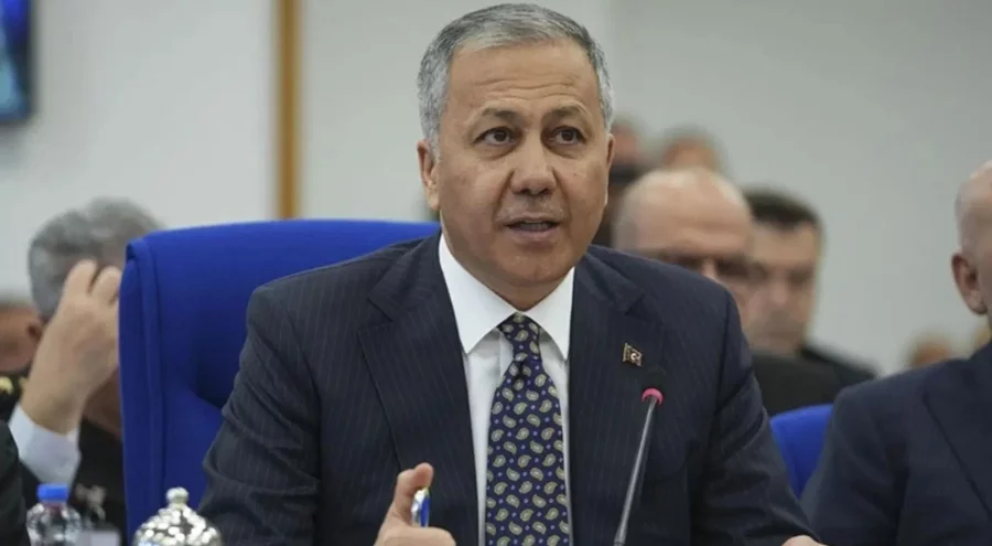 Yerlikaya'dan bayrak provokasyonuna tepki