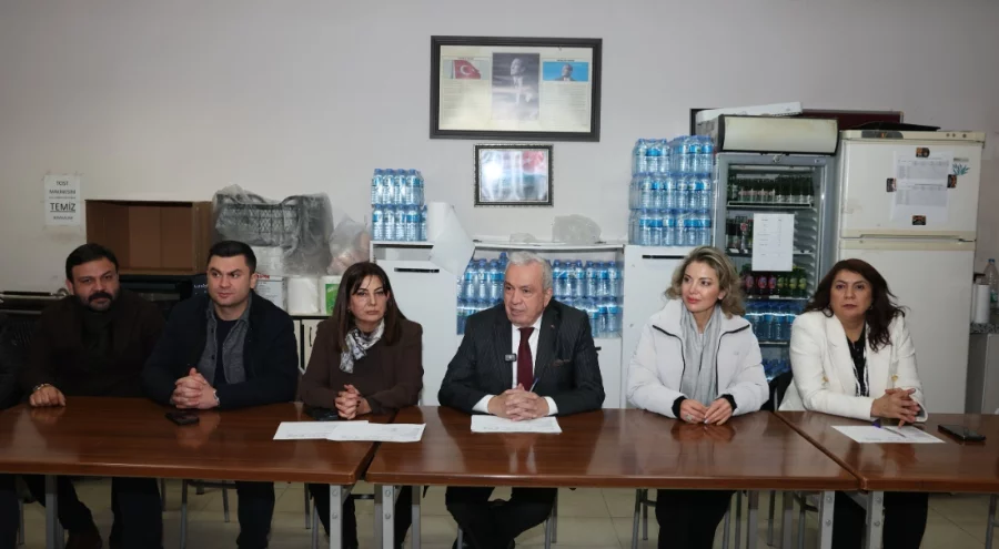 Nilüfer Belediye Başkanı Şadi Özdemir'den karla mücadele ekiplerine teşekkür