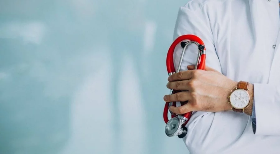 Doktordan men edilmesine rağmen ameliyat etmişti: 25 yaşındaki Semanur'un ölümünde ilk duruşma