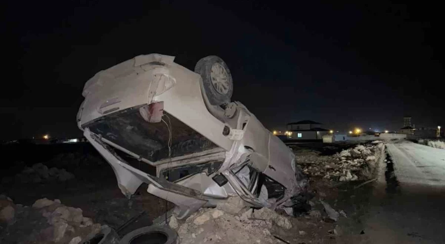 Aksaray'da otomobil takla attı: 3 kişi yaralandı