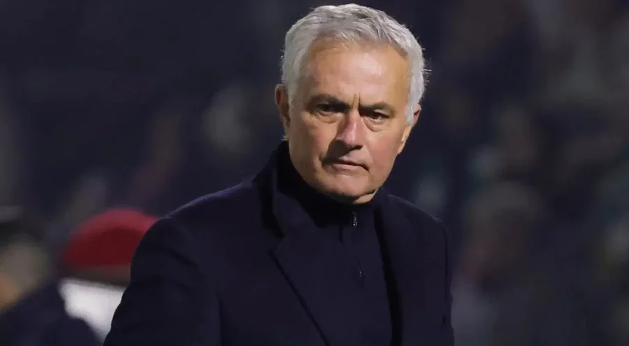 Jose Mourinho'dan Rafa Silva yanıtı!