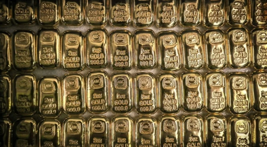 Altında tarihi zirve: Jeopolitik gerilimler ve zayıf dolar rekoru getirdi