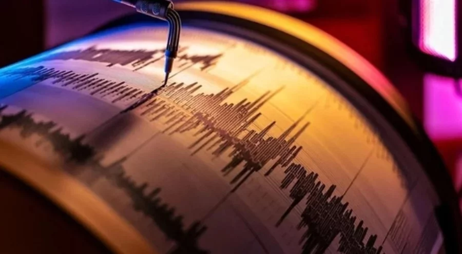 Balıkesir Sındırgı'da deprem