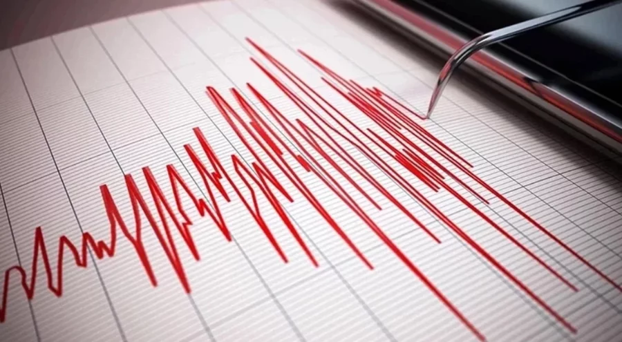 Balıkesir Sındırgı'da deprem!