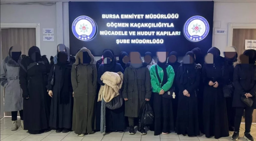 Bursa'da operasyon! İş yerinden 46 kaçak yabancı çıktı