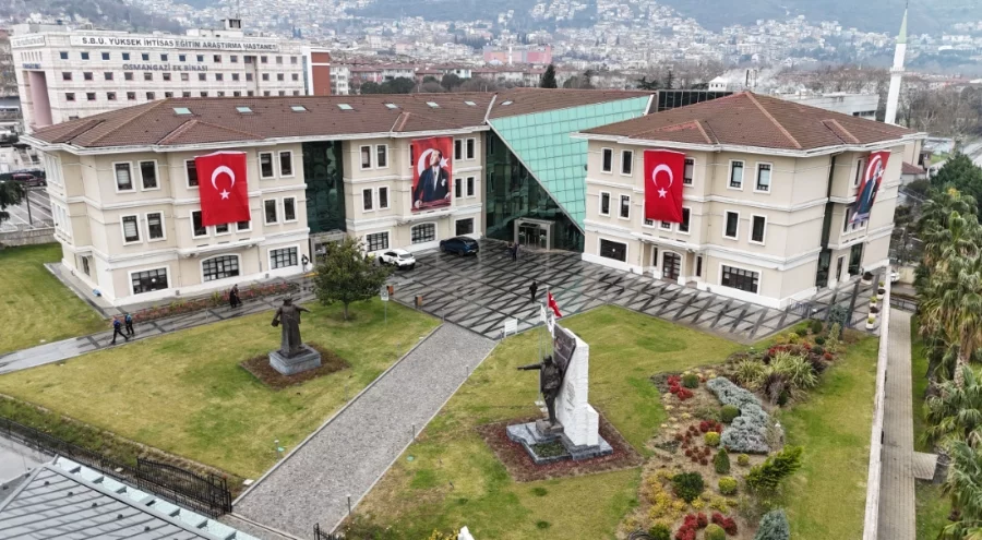 Osmangazi'de her yer kırmızı beyaz!