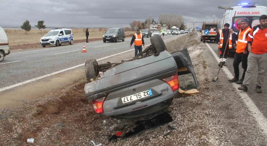 Konya'da otomobil devrildi: Çok sayıda yaralı