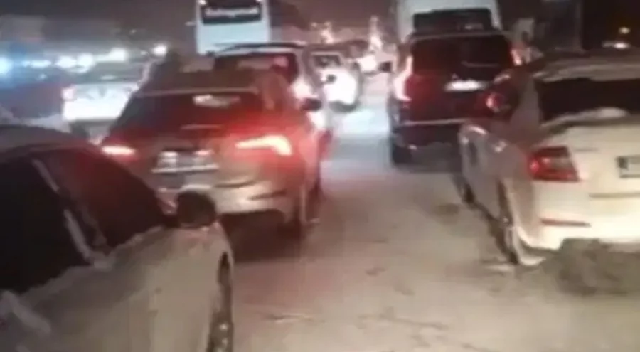 TAG Otoyolu Gaziantep kesiminde kar kabusu: Çok sayıda araç mahsur kaldı