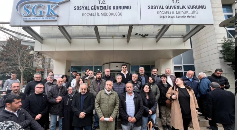 Kocaeli'deki fabrika yangınında ölen işçilerin aileleri adalet talebini yineledi