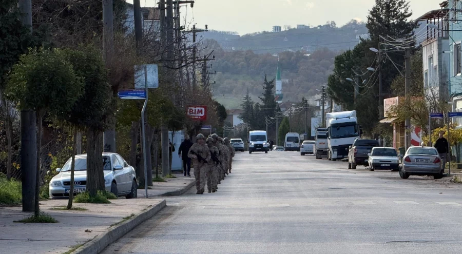 Bursa Adli Tıp'ta 25 gün bekledi! 3 polisimizi şehit eden DEAŞ'lıların cenazeleri gömüldü