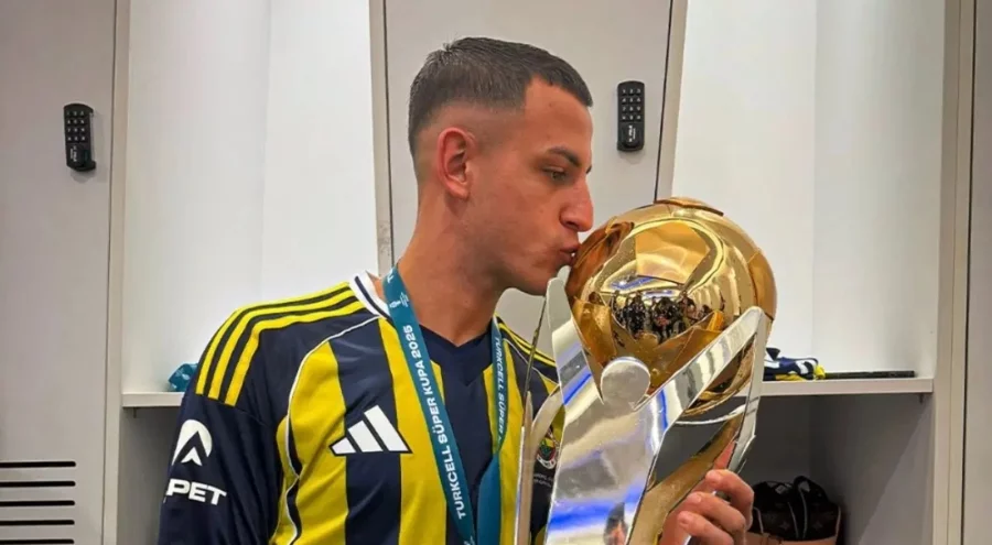 Fenerbahçe, ayrılığı TFF'ye bildirdi!