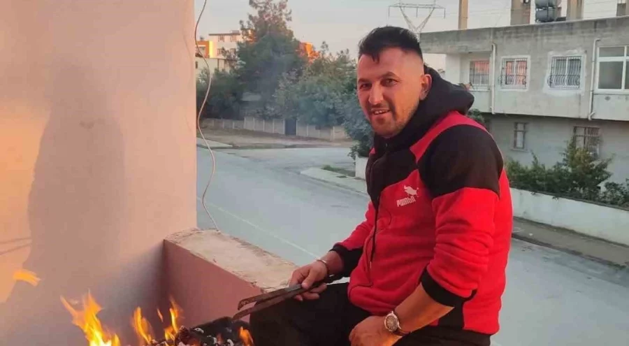 Devrilen traktörün altında kalan sürücü öldü