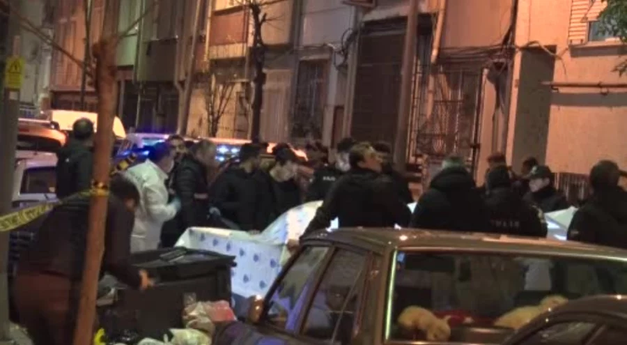 Çöp konteynerinde başı kesik kadın cesedi bulundu