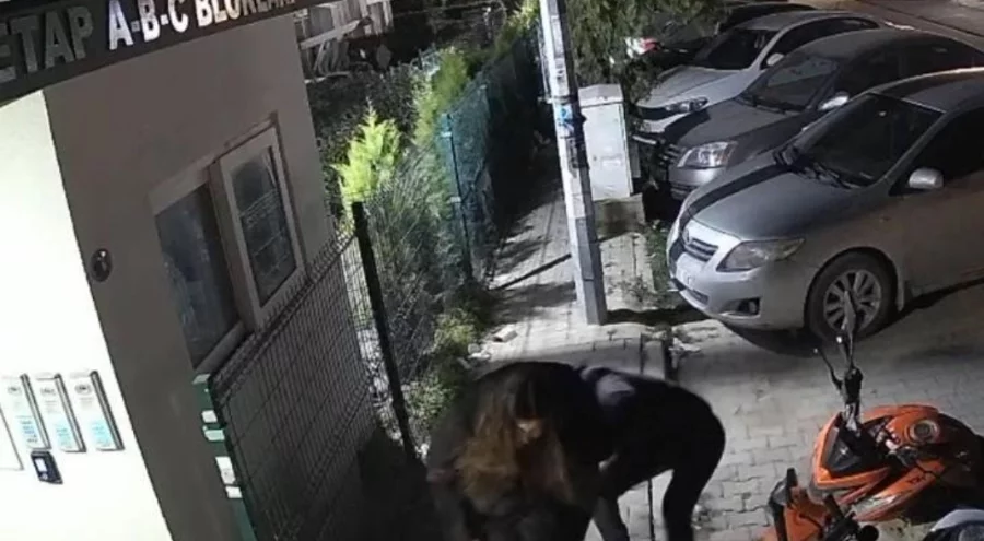 İzmir'de takıntılı erkek dehşeti kamerada: Pusu kurup defalarca kurşun yağdırdı