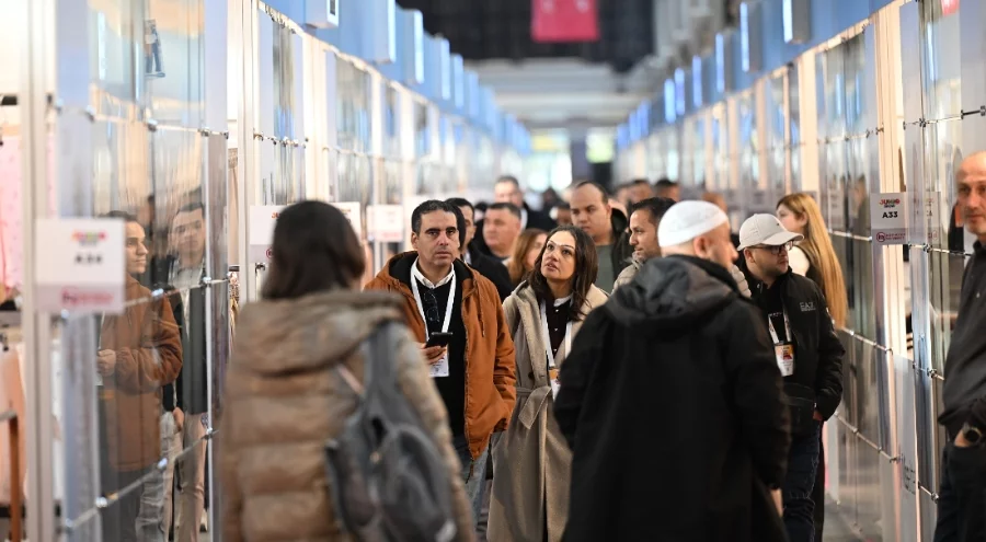 Daralan pazara karşı güçlü mesaj: Junioshow'dan çıkış sinyali