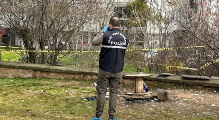 Millet Bahçesi'nde bir kişi ölü bulundu