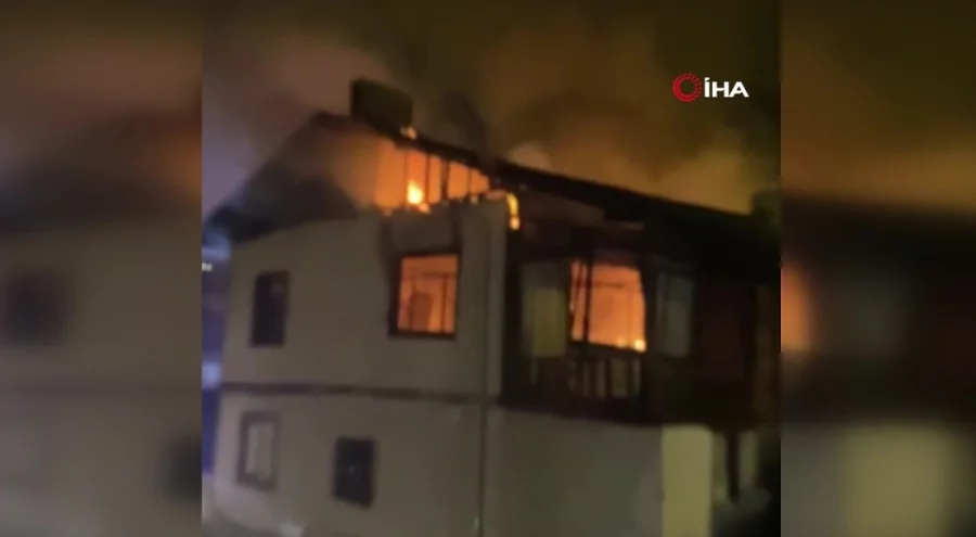 Ahşap evde çıkan yangında 6 ev kullanılamaz hale geldi
