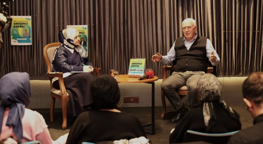 Osmangazi Belediyesi'nden gençlere yol gösteren söyleşi