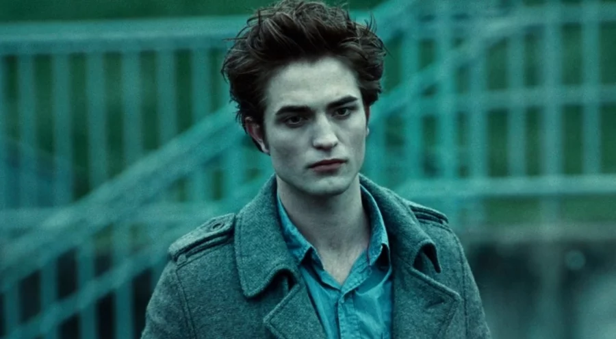 Robert Pattinson, Türk şarkıcıya övgüler yağdırdı