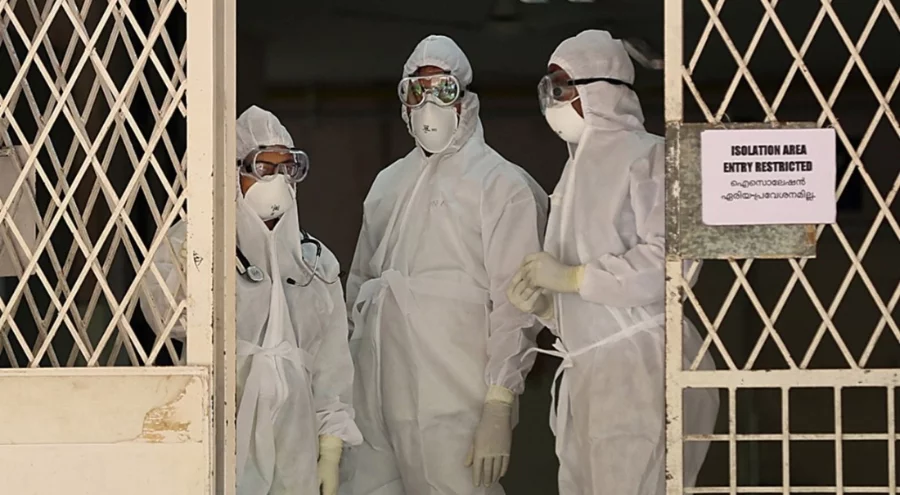 Yeni ölümcül virüs alarmı! DSÖ listesinin başında yer alıyor