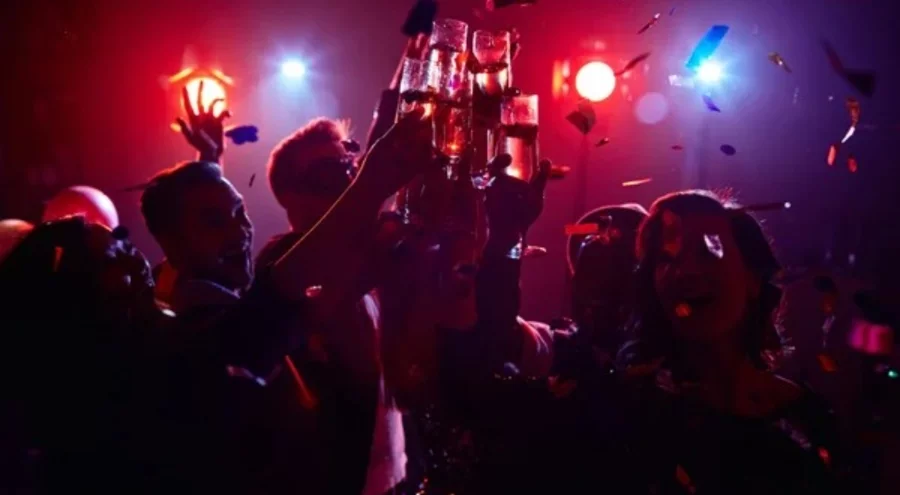 'Boşanma partileri' organizasyon listelerine girdi!