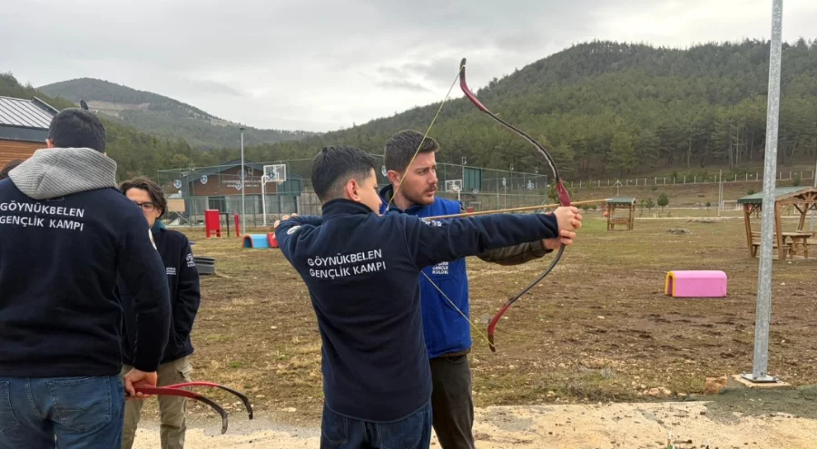 Bursa Büyükşehir'den doğayla iç içe yarıyıl tatili kampı