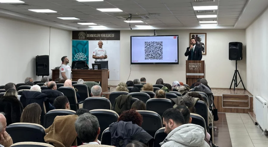 Nilüfer'de belediye personeline "Temel Afet Bilinci" eğitimi